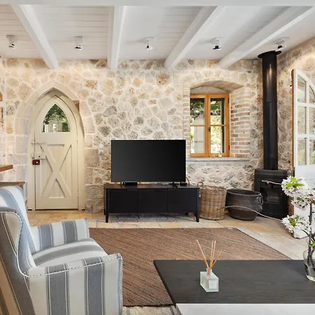 アパート Corfu Olivestone Village With Swimming Pool Ágios Márkos